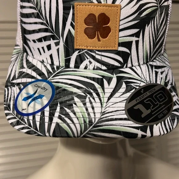 Black Clover Berkeley Tropical white mesh Size Adjustable SnapBack - Picture 5 of 9